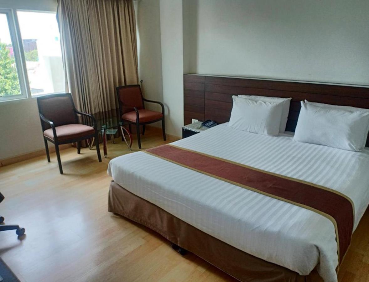 V Verve Service Apartment Hotel Chachoengsao Exteriér fotografie