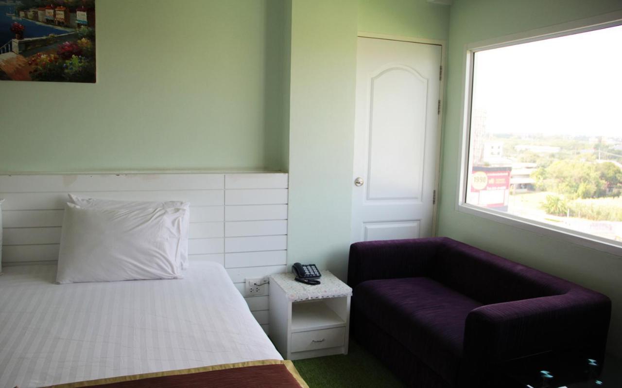 V Verve Service Apartment Hotel Chachoengsao Exteriér fotografie